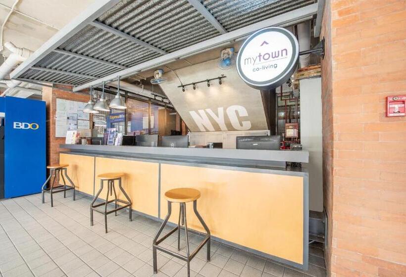 בית מלון כפרי Oyo 563 Mytown New York