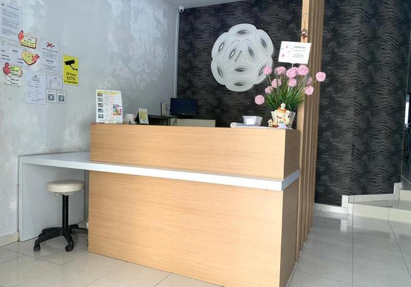 فندق Oyo 89777 Urbanstay Kuantan