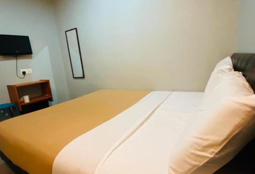 בית מלון כפרי Oyo 89911 I Inn