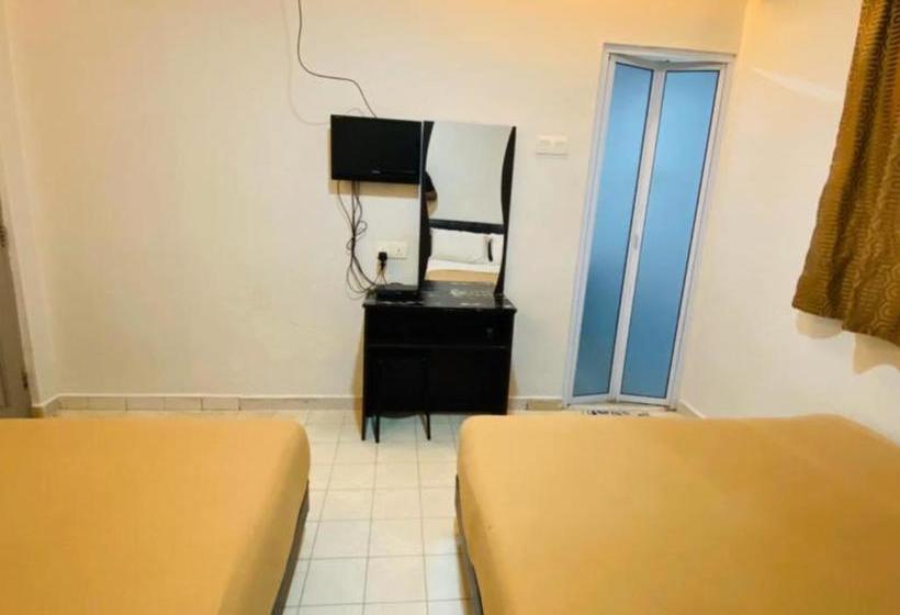 בית מלון כפרי Oyo 89911 I Inn