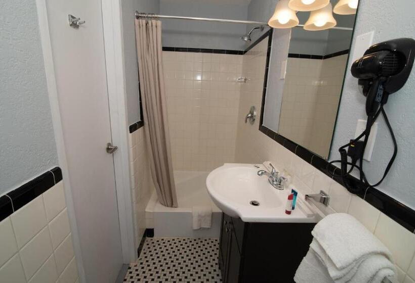 호텔 The Minuteman Inn