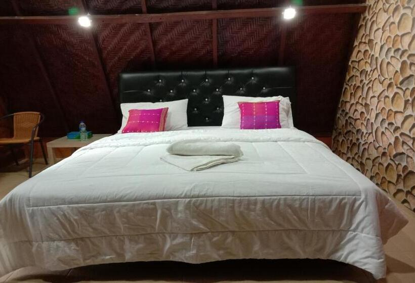 호텔 Villa Alam Flores Komodo Labuan Bajo Mitra Reddoorz