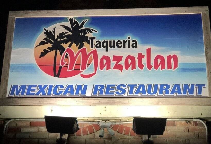 汽车旅馆  Royal Inn