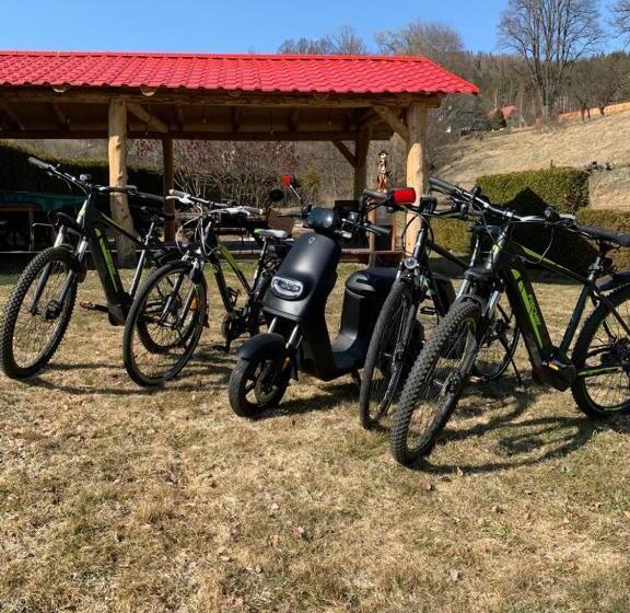 بنسيون Hospůdka U Rybníčku