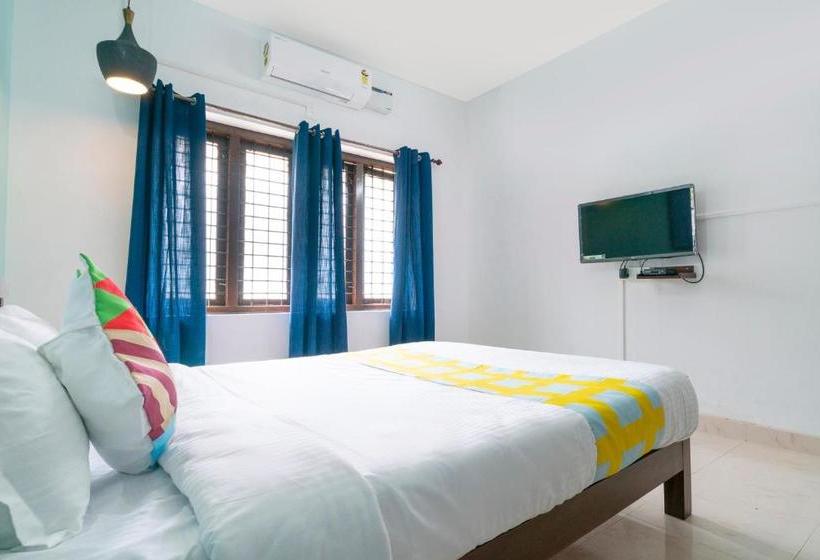 Пансион Oyo Home 65849 Elegant Tharayil Apartments 3bhk