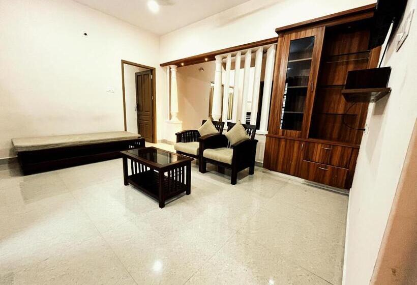 ペンション Thrissur Villas Home Stay