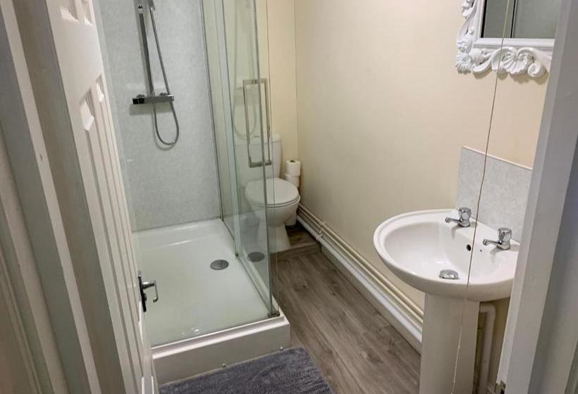 فندق صغير Lord Napier