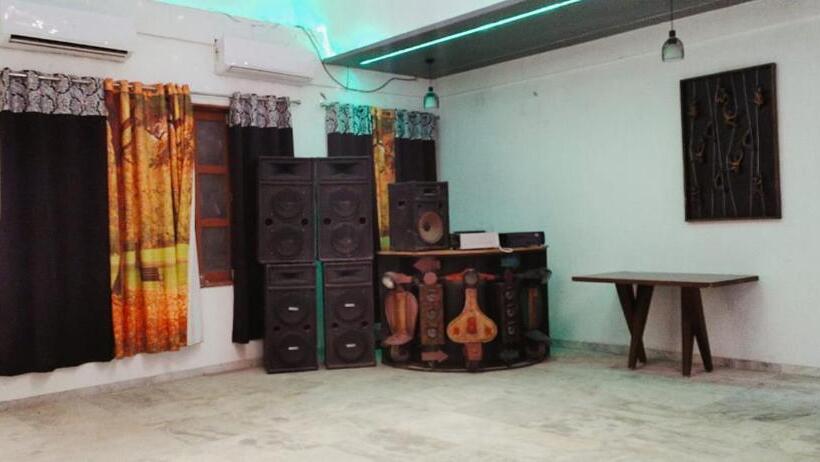 酒店 Casa Blanca A Boutique Resort