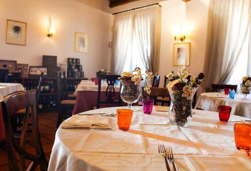 هتل Giardini Del Novecento