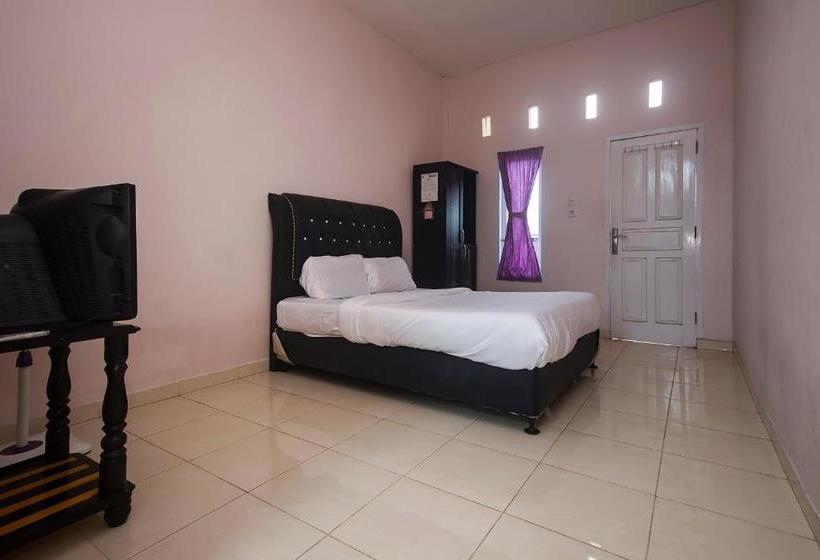 호텔 Oyo 2888 Nayni Kost