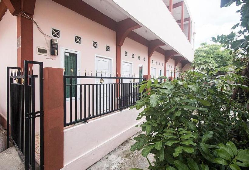 호텔 Oyo 2888 Nayni Kost