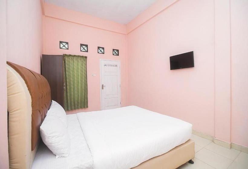 هتل Oyo 2888 Nayni Kost