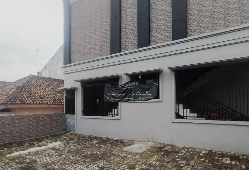 هتل Reddoorz Syariah At Jalan Doktor Warsito Lampung