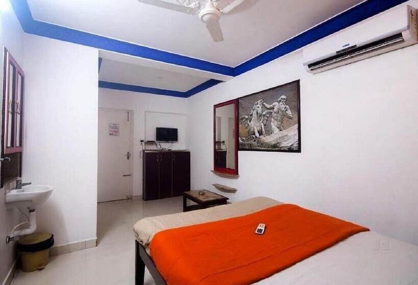 בית מלון כפרי Sachin Sea View Residency