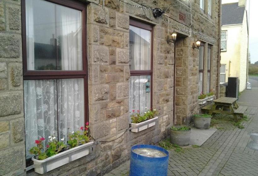 The Mount View Hotel, Bed & Breakfast