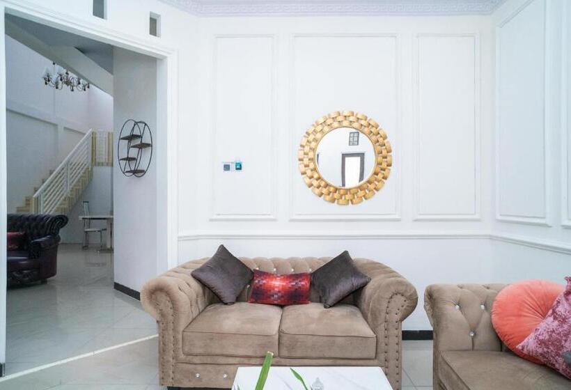 膳宿费 Reddoorz Syariah Near Jalan A Yani Km 8 Citraland