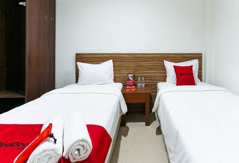 膳宿费 Reddoorz @ Urip Sumoharjo Solo