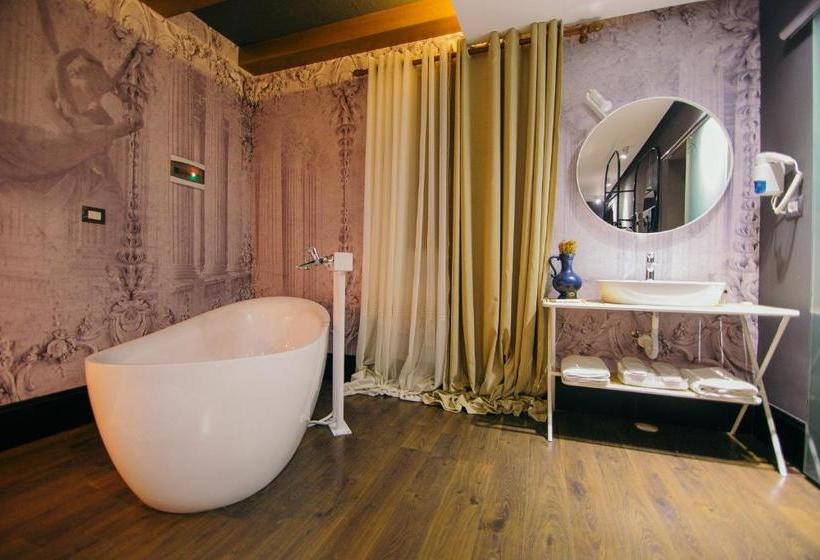 בית מלון כפרי Cathedral Boutique