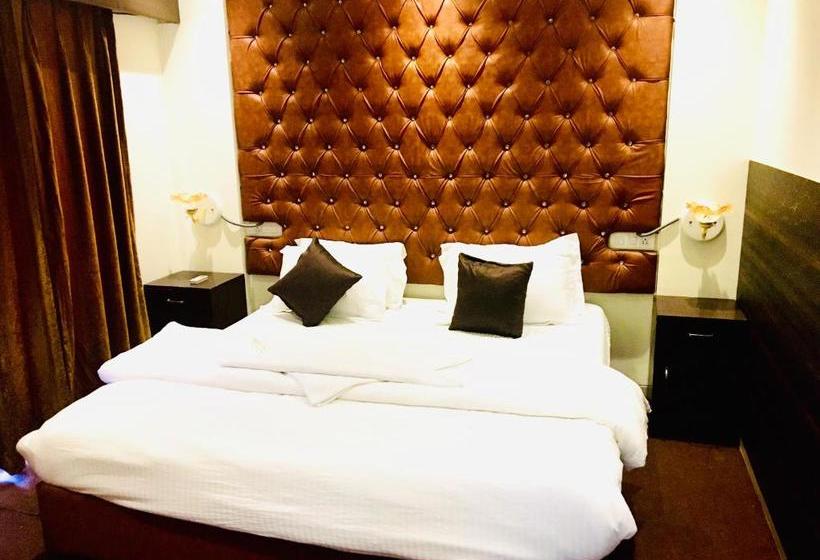 호텔 Kesinovo Suites