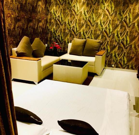 호텔 Kesinovo Suites