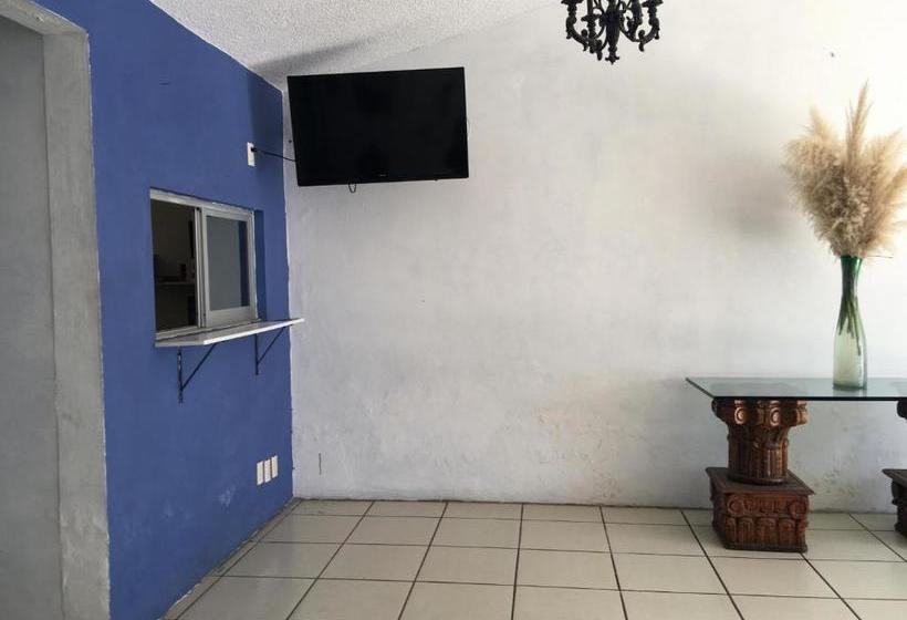 فندق La Quinta Sm