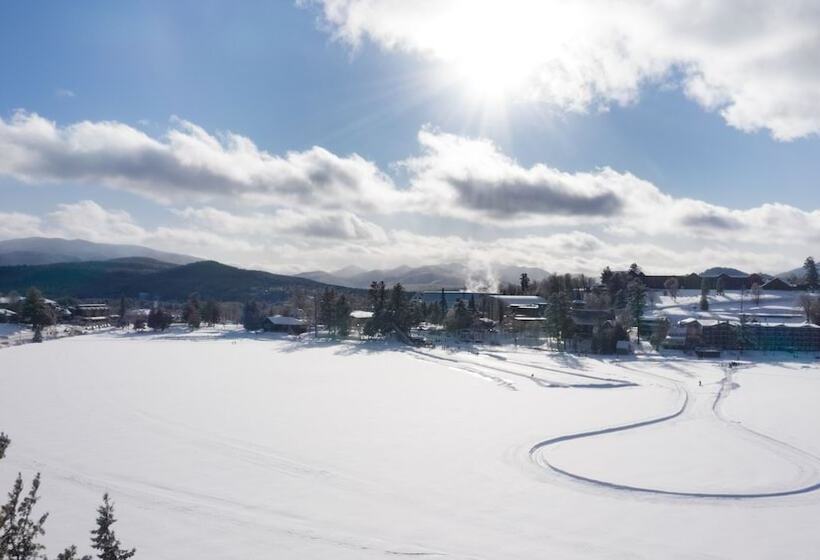 فندق Lake Placid Inn Boutique