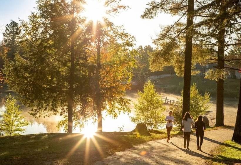 فندق Lake Placid Inn Boutique