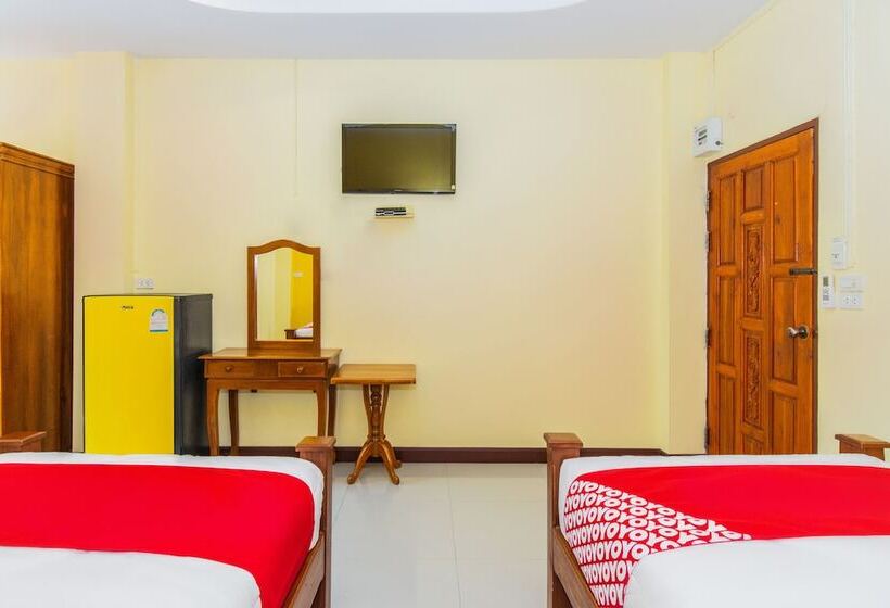 ホテル Oyo Dao Krajang