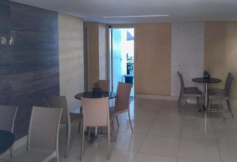 Отель Malibu Itapuã