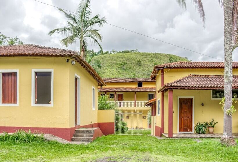 Отель Pousada Monteiro Lobato