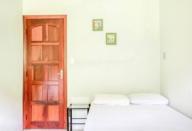 Отель Pousada Monteiro Lobato