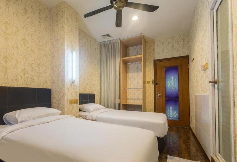 فندق Spot On 89858 Rebecca S Homes