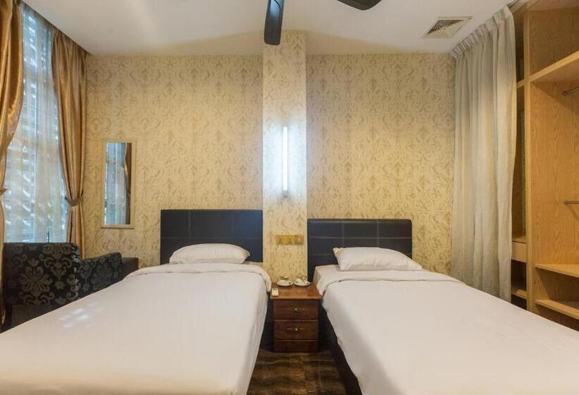 فندق Spot On 89858 Rebecca S Homes