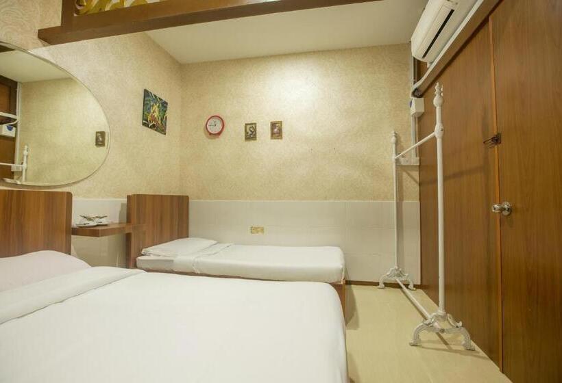 فندق Spot On 89858 Rebecca S Homes