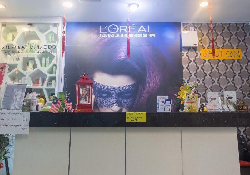 فندق Spot On 89858 Rebecca S Homes