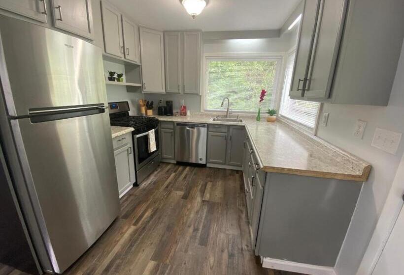 ホテル Veda Inn & Cottages