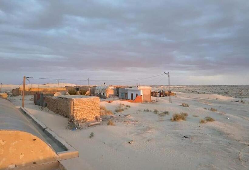 پانسیون Grand Sud, La Maison De Sable