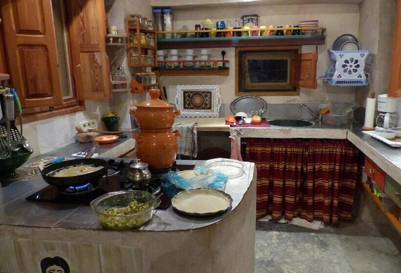 پانسیون Grand Sud, La Maison De Sable