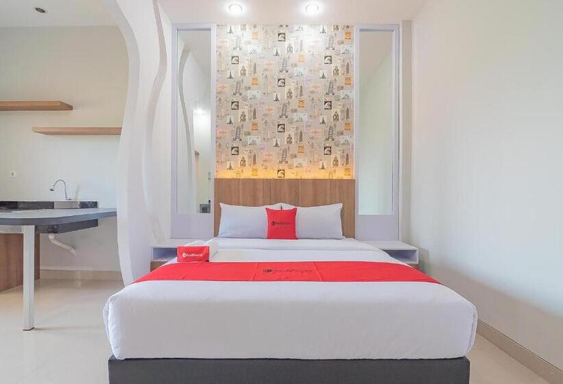 פנסיון Reddoorz Plus Near Taman Budaya Samarinda