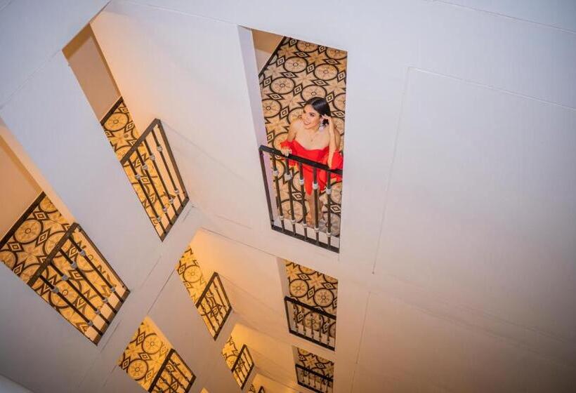 هتل Casa Patrones