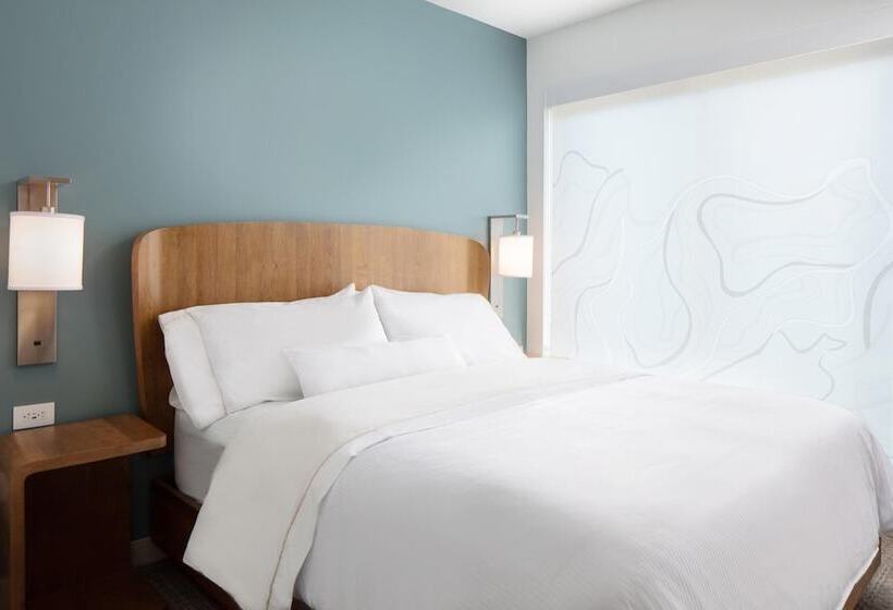 בית מלון כפרי Element Iowa City