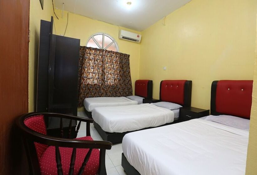 酒店 Oyo 89819 Raz  Kelulut