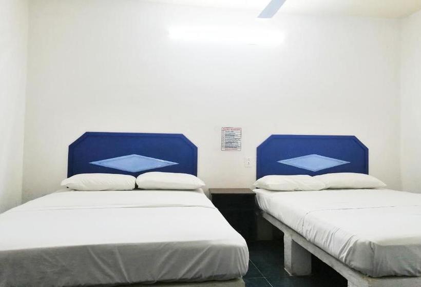 בית מלון כפרי Paradise