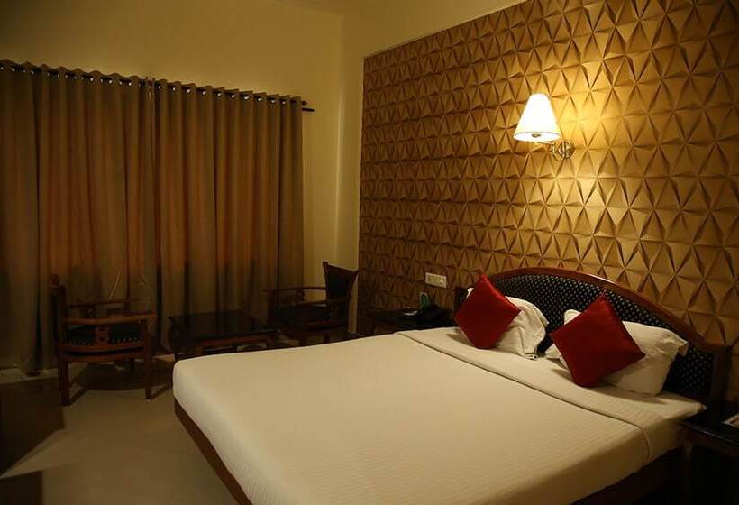 فندق Royal Omars