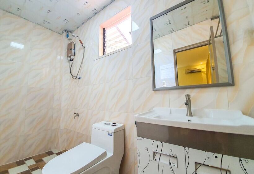 酒店 Speed 8 Inn Moalboal