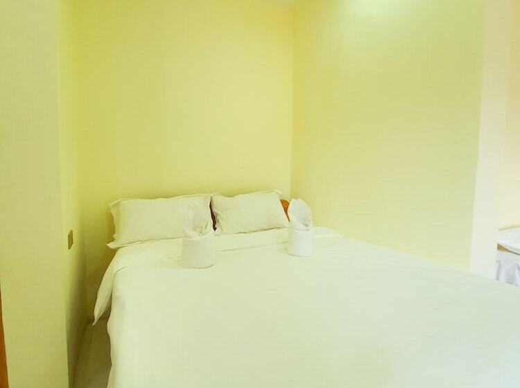 酒店 Speed 8 Inn Moalboal