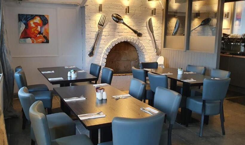 فندق The Moorcock Inn