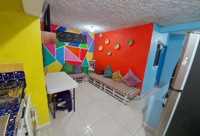 بنسيون Hostal El Alebrije