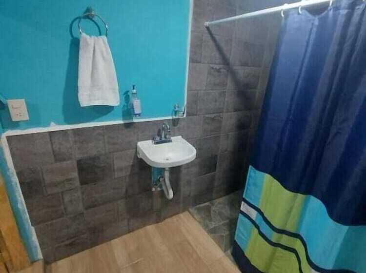 بنسيون Hostal El Alebrije