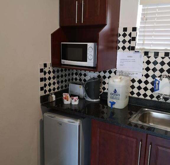 بنسيون Lifestyle Corner Guesthouse